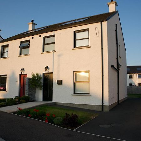 Modern 3 Bedroom Coastal Home Newry Buitenkant foto