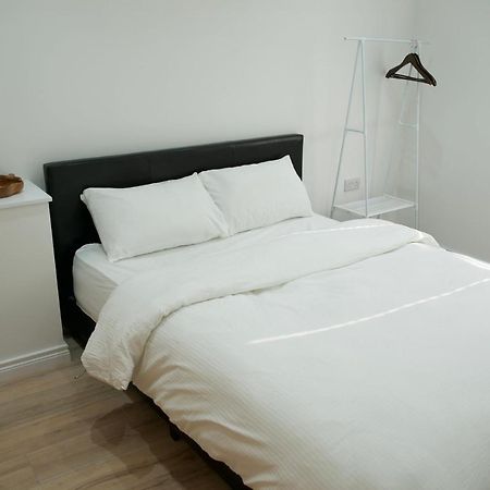 Modern 3 Bedroom Coastal Home Newry Buitenkant foto